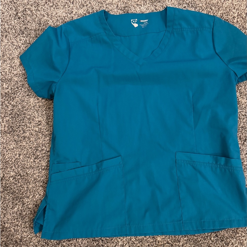 Pandamed Teal Fitted V-Neck Scrub Top